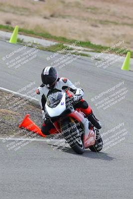 media/Mar-05-2023-TrackXperience (Sun) [[a95d40e56a]]/Group 2/session 2 turn 4/